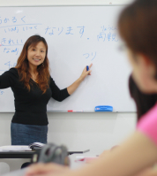 西尾 亜希子さん